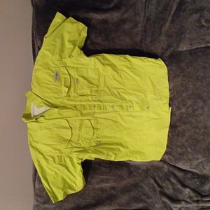Men's Columbia button down shirt